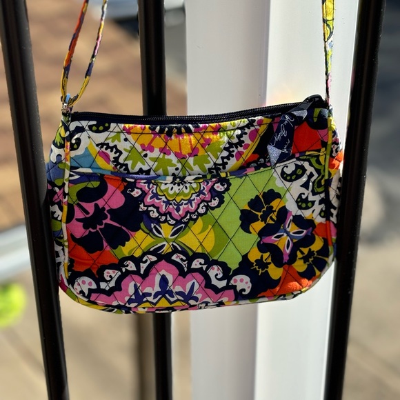 Vera Bradley Crossbody - Picture 3 of 7